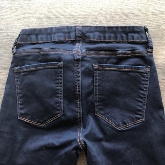 Numero Skinny Leg Dark Wash Mid Rise Jeans - Picture 6 of 8